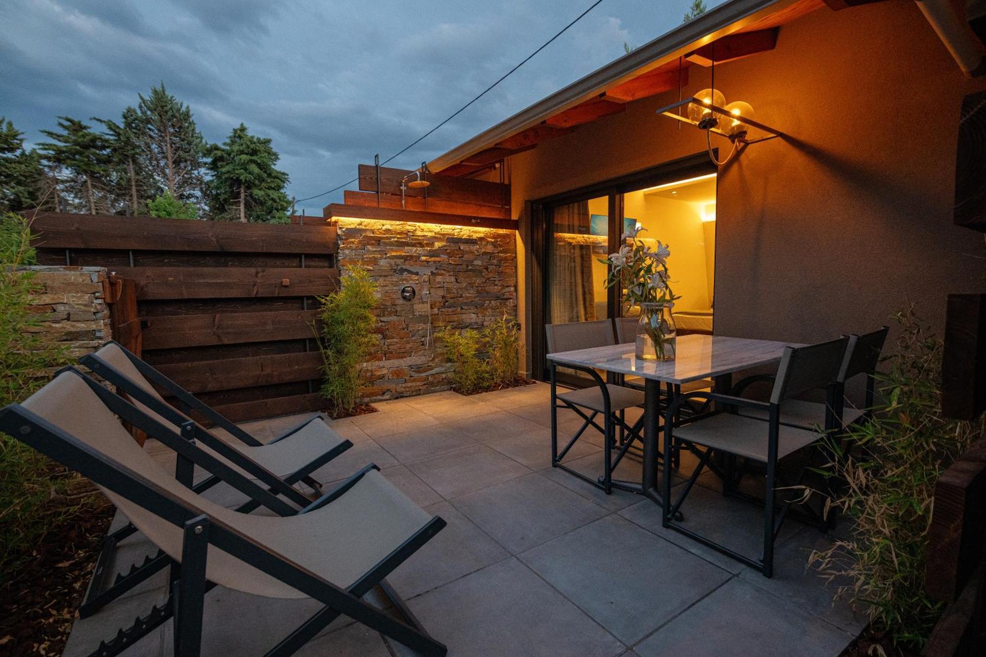 Sylvia Camping & Luxury Suites, Panel Hospitality Homes & Villas Litochoro Exterior foto